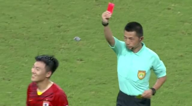 云开体育-足协:亚泰球员王鹏实施非体育行为停赛2场罚2万元