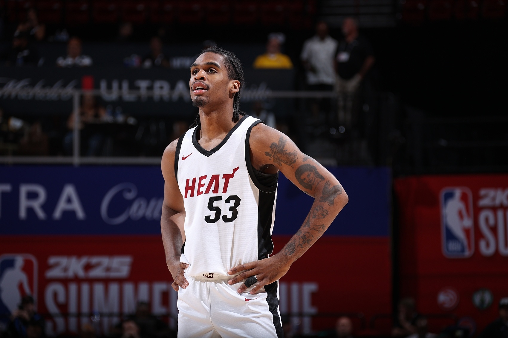 NBA场均6.5分!记者:前火箭&热火球员克里斯托弗自宣加盟深圳