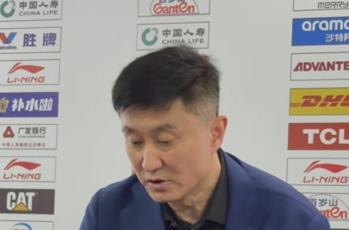 云开体育-输福建发布会!杜锋与胡明轩直指没做好季后赛准备,肯定拉科表现|广东|广东男篮|福建男篮|崔永熙|徐杰_新浪体育_新浪新闻